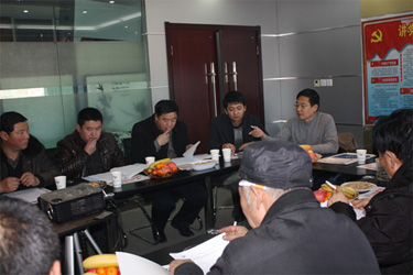 新樂村村民委員會考察我集團建設公司