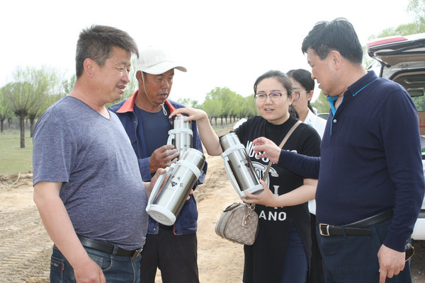 一聲辛苦了！溫暖你的心~ 集團(tuán)各單位開展慰問一線勞動者活動