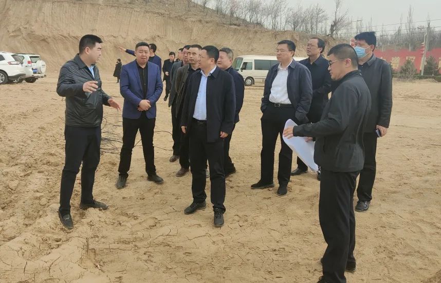 靖邊縣長(zhǎng)孫利斌一行到東過(guò)境?；ǖ兰拔锪髦修D(zhuǎn)區(qū)PPP項(xiàng)目調(diào)研